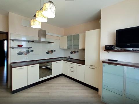 квартира по адресу Александра Мишуги ул., 12