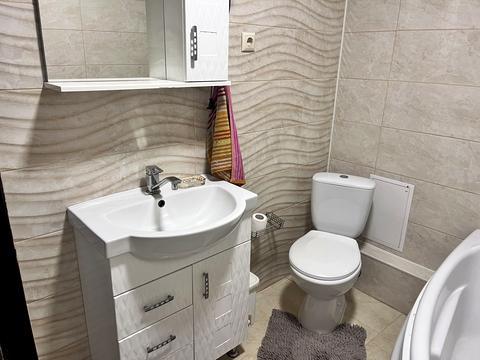 квартира за адресою Любомира Гузара вул. (Комарова), 12