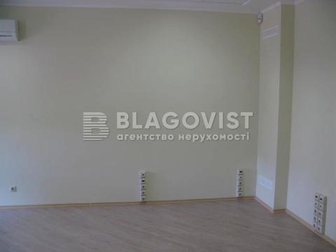 коммерческая по адресу Генерала Геннадия Воробьёва ул. (Курська), 13-Е