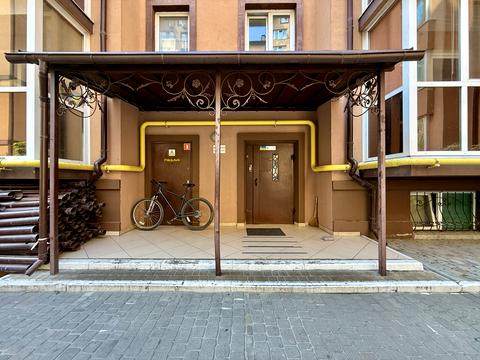 комерційна за адресою Полтавська, 64в
