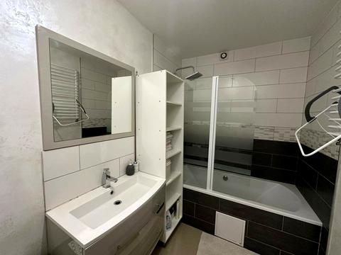 квартира за адресою Джохара Дудаєва вул., 30б