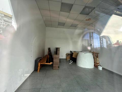 комерційна за адресою Березинська вул., 26Б