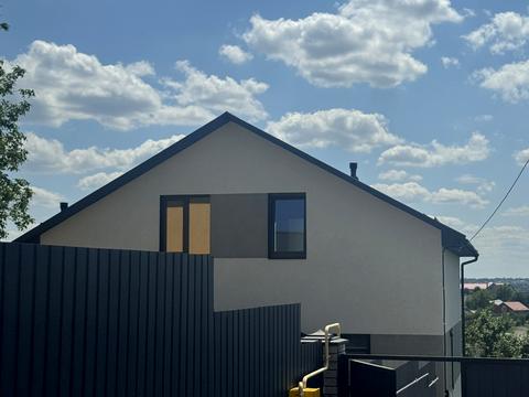 дом по адресу В.Котика