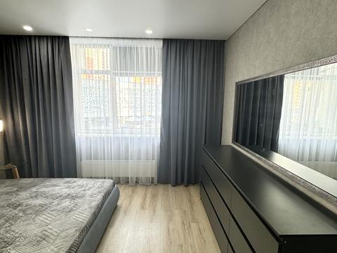квартира по адресу Олександра Олеся ул., 5