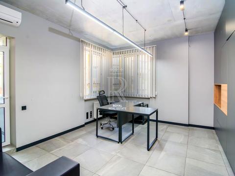 коммерческая по адресу Саксаганского ул., 37-К