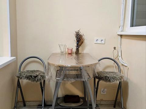 квартира за адресою Ревуцького вул., 54
