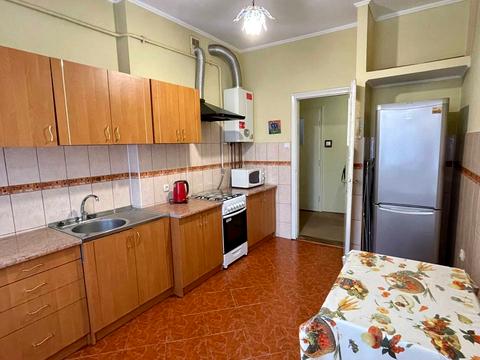 квартира по адресу Карпатская ул., 13