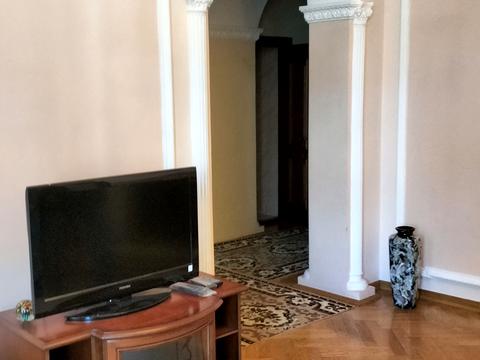 квартира за адресою Володимира Антоновича вул. (), 11