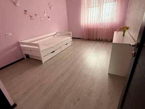 квартира по адресу Олены Пчилки ул., 8