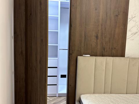 квартира по адресу Крайковского ул., 1