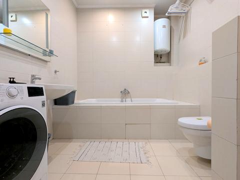 квартира за адресою Незалежності вул., 8г