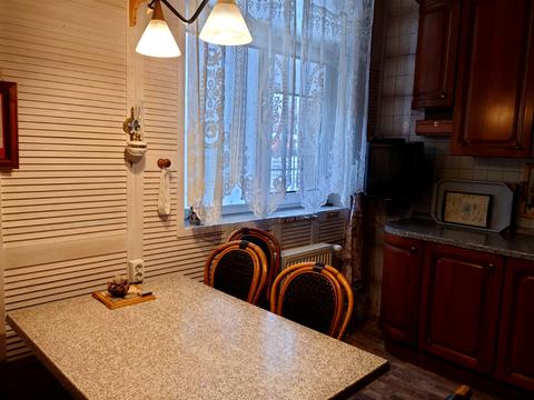 будинок за адресою 18-та Садова вул.