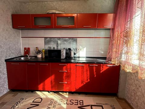 квартира за адресою Богдана Хмельницького просп. (Героїв Сталінграда), 16