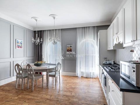 дом по адресу Ивана Сирко ул.