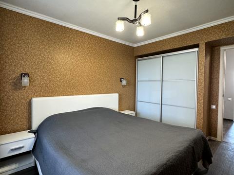 квартира за адресою житловий масив Тополя-1 вул., 8