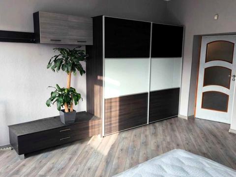 квартира по адресу Коцюбинского ул., 1