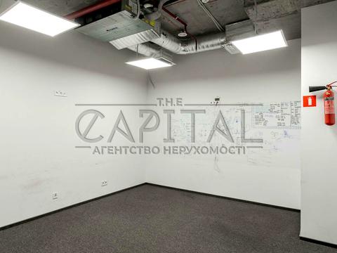 комерційна за адресою Ярославська вул., 58