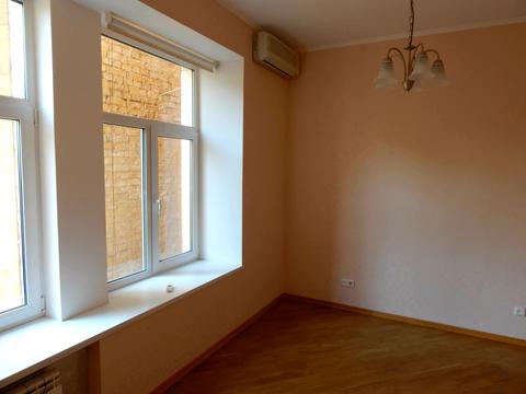 квартира за адресою Костельна вул., 6