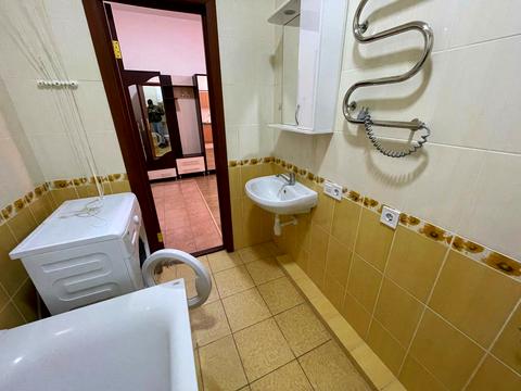 квартира по адресу Единства ул., 6
