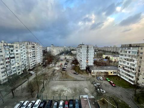 квартира за адресою Зої Гайдай вул., 6