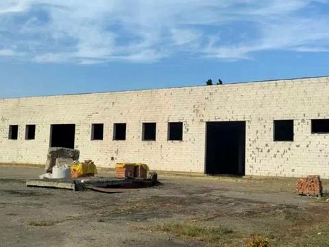 комерційна за адресою Івана Піддубного вул. (Воєводіна), 1