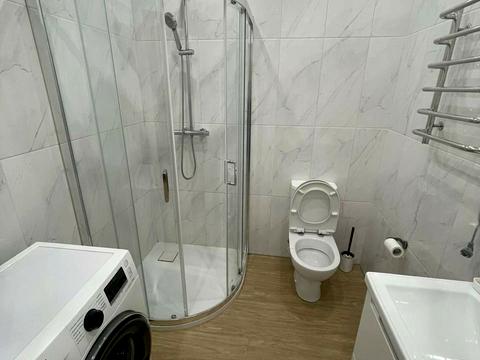 квартира за адресою Любомира Гузара просп. (Космонавта Комарова), 9б