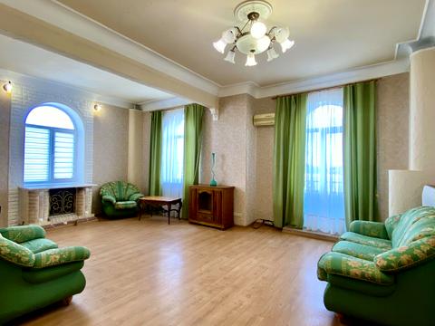 квартира по адресу Вокзальная пл. (Петровского), 1