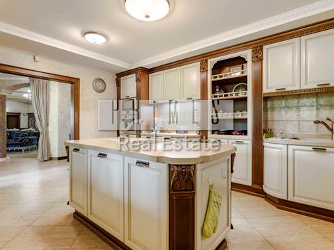 будинок за адресою с. Лісники, Ватутіна пров.