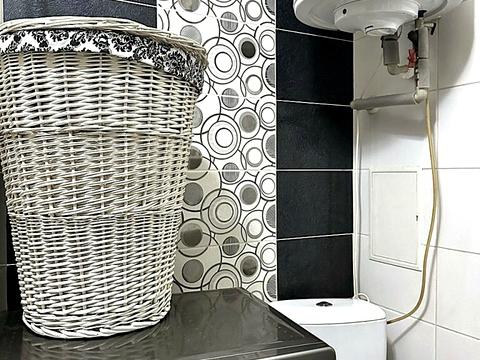 квартира по адресу Алексея Вадатурского ул. (Маршала Малиновского), 61/2