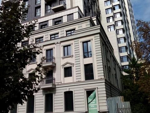 комерційна за адресою Старокозацька вул. (Комсомольська), 52