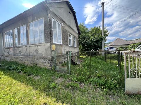 будинок за адресою Центральна
