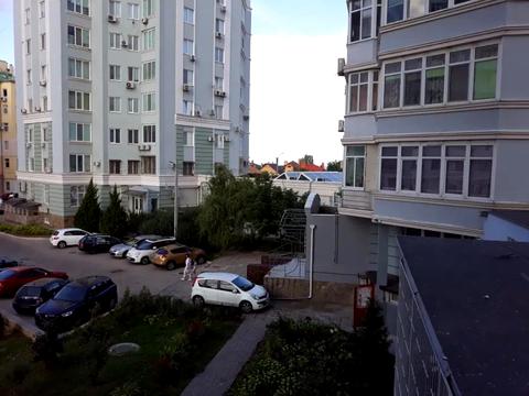 квартира за адресою Радісна вул., 21