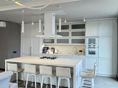 квартира за адресою Карпинця, 8