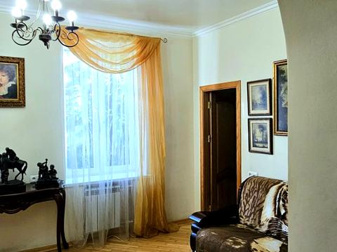 квартира за адресою Богдана Хмельницького вул., 8