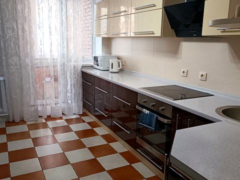 квартира за адресою Срібнокільська вул., 12