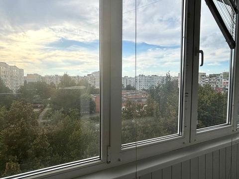 квартира за адресою Юрія Побєдоносцева бульв., 8