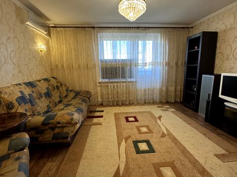 квартира за адресою Сім'ї Глодан вул., 63/1