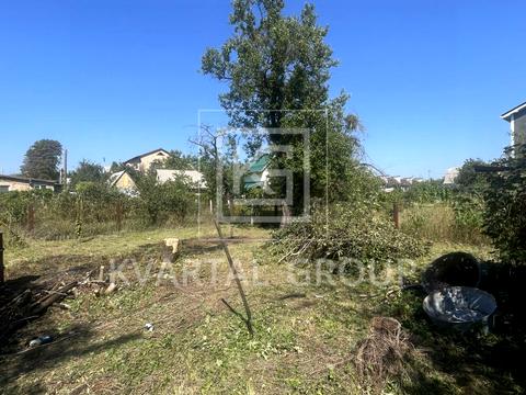 ділянка за адресою Ірпінь, Довженка вул., 8