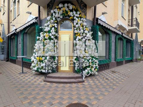 комерційна за адресою Івана Мазепи вул. (Січневого Повстання), 18/29