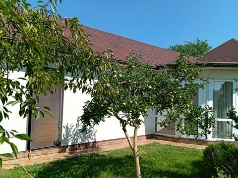 будинок за адресою Центральна вул. (Пролетарська), 79/80