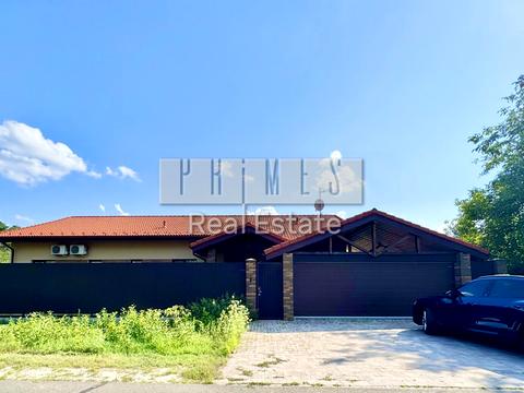 будинок за адресою Лісова вул.