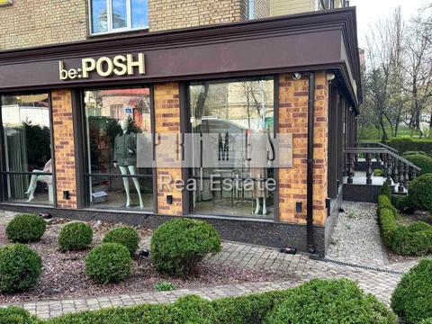 комерційна за адресою Джона Маккейна вул. (Івана Кудрі), 10