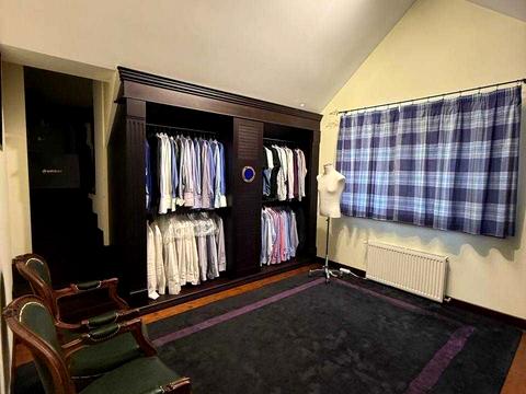 будинок за адресою Кленова