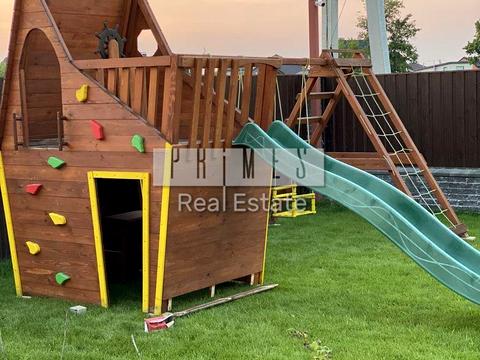 дом по адресу Космонавтів