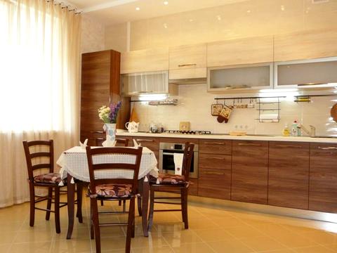 квартира по адресу Днепровские Пороги , 15