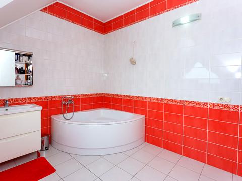 будинок за адресою Князя Святослава