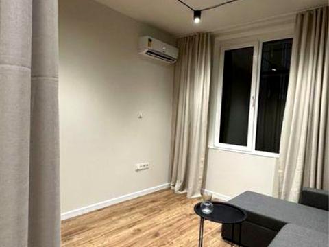 квартира за адресою Юності вул., 4