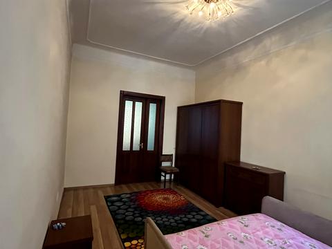 квартира за адресою Сергія Єфремова вул., 21