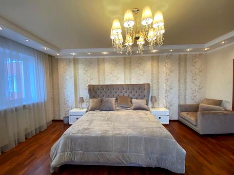 квартира за адресою Анни Ахматової вул., 13-Д