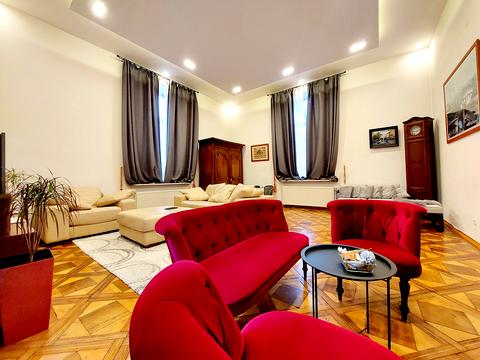 квартира за адресою Леоніда Глібова вул., 12